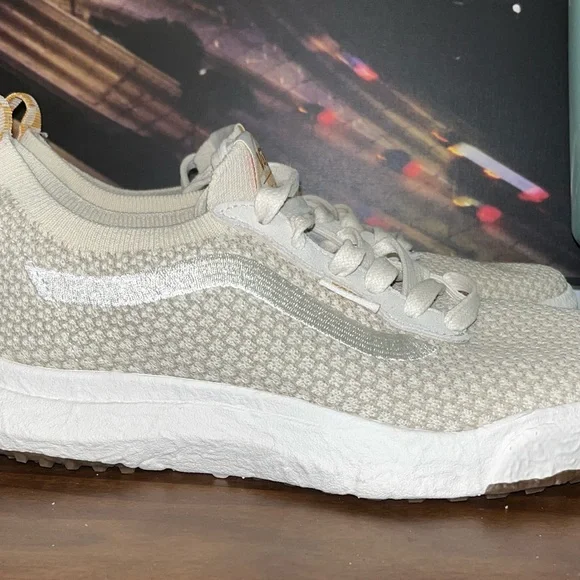 Vans VR3 Ultrarange Eco Cush women’s sneakers size 8 - Picture 3 of 7